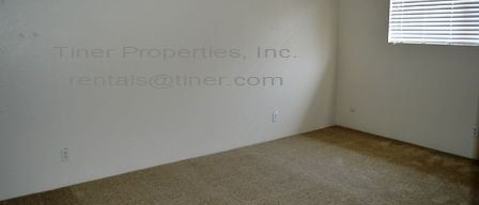 Foto del edificio - 4709 Large Oak Ct