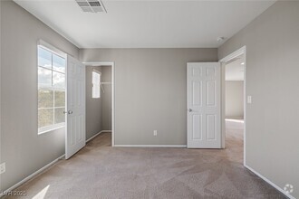 Building Photo - 5634 Markley Ave