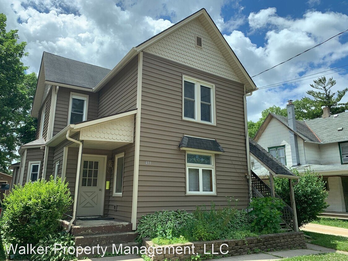 Primary Photo - 431-433 E Madison Ave