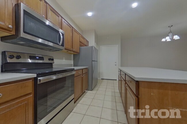 Foto del edificio - 5010 W Fawn Dr