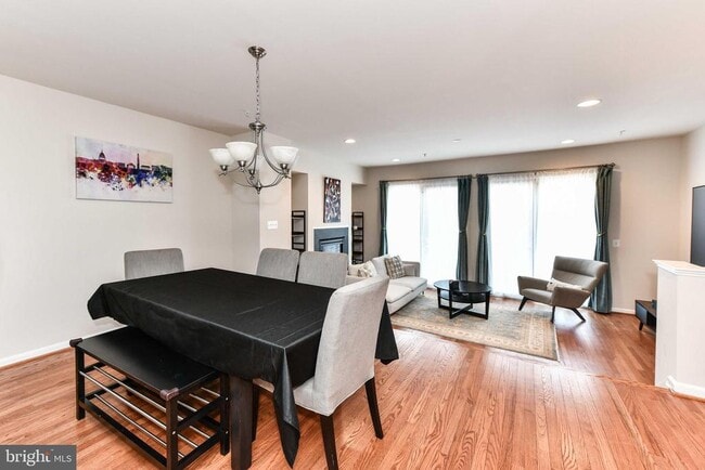 Foto del edificio - 3125 Blue Barn Way