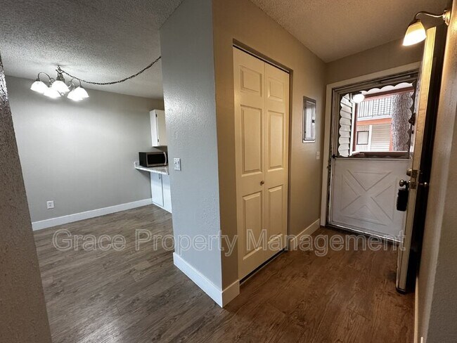 Foto del edificio - 2740 W 86th Ave