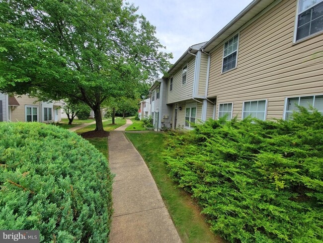 Building Photo - 3972 Northgate Pl