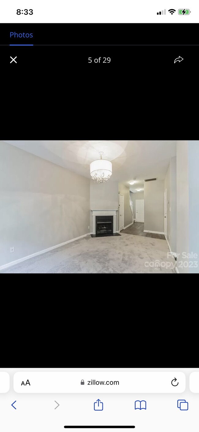 Building Photo - 7811 Lennoxshire Ln