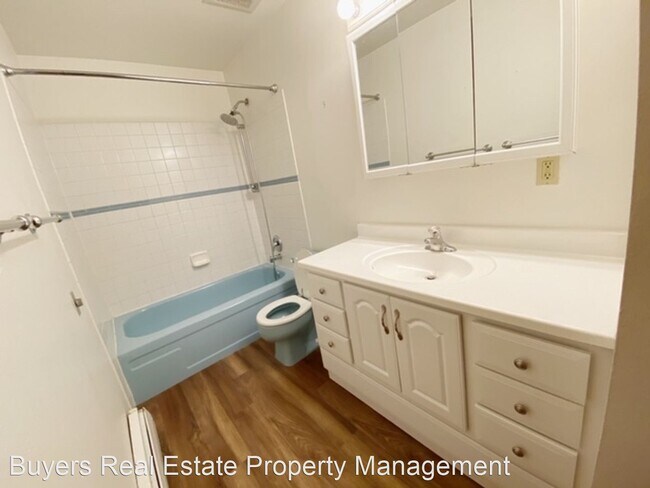 Building Photo - 2202 Cleveland Ave