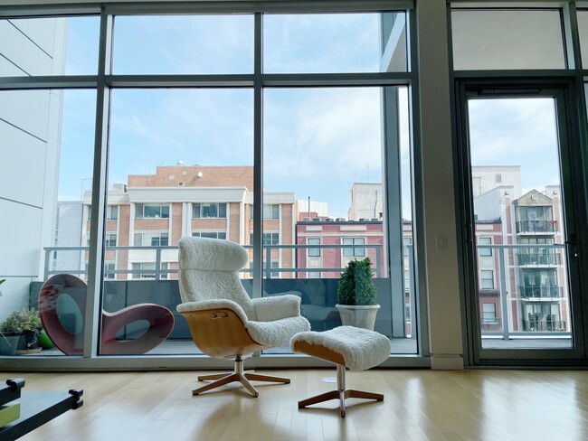 Foto del edificio - 1177 22nd St NW