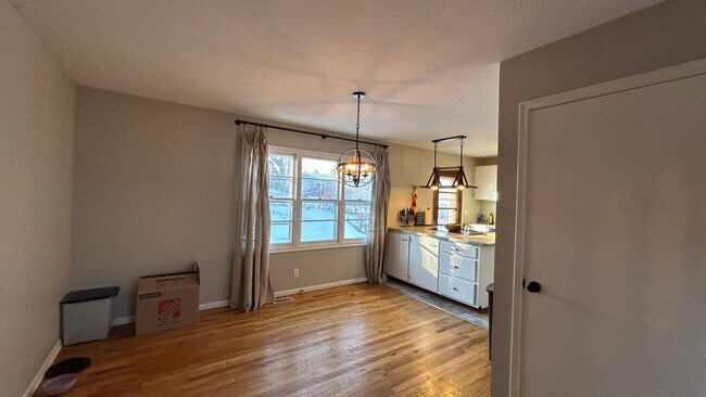 Foto del edificio - 3 Bedroom 1.5 bath House