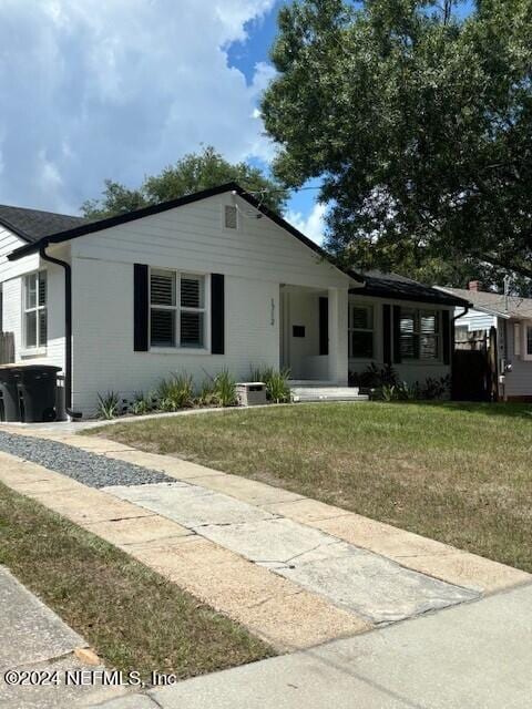 Building Photo - 1712 Kingswood Rd
