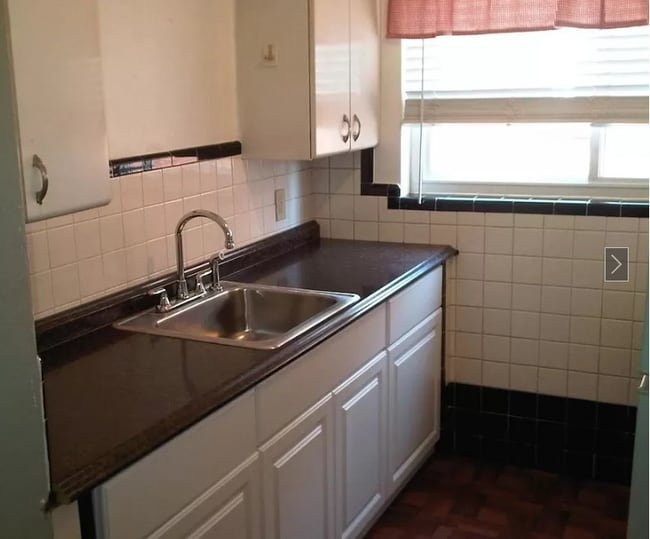 Building Photo - 6259 Eichelberger St