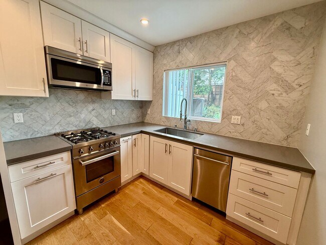 Foto del edificio - 724 Ashland Ave