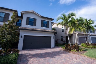 Building Photo - 8217 Cadre Noir Rd