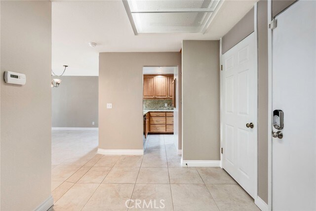 Building Photo - 7106 Marina Pacifica Dr S