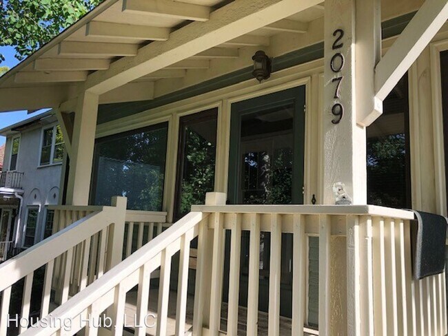 Building Photo - 3 br, 1.5 bath House - 2079 St Clair Ave