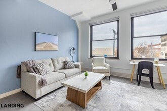 Building Photo - 5000 Euclid Ave