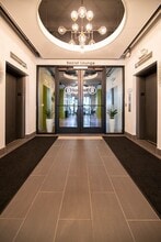 Building Photo - Town Residences