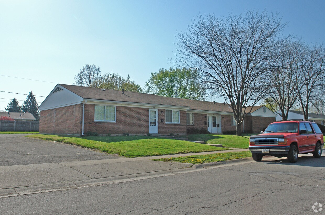 Building Photo - 232-238 Orth Dr