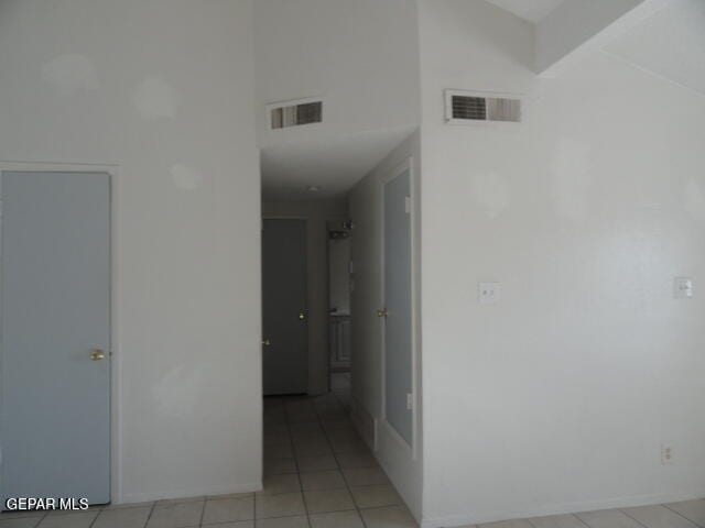 Foto del edificio - 619 White Cliffs Dr