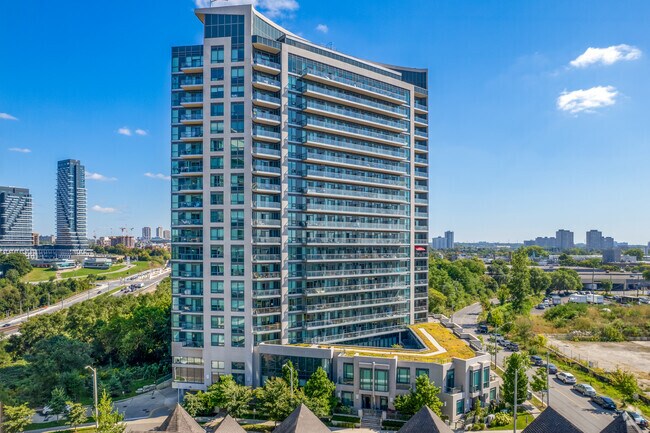 Building Photo - Scenic On Eglinton