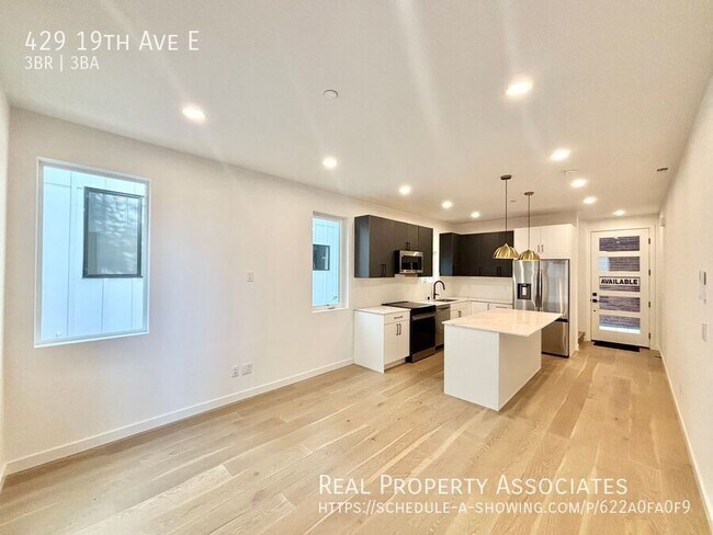 Foto del edificio - 429 19th Ave E