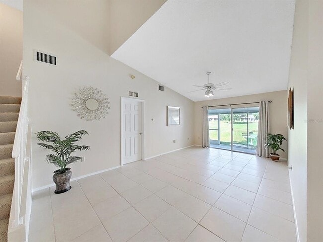 Building Photo - 3121 Beecher Dr E