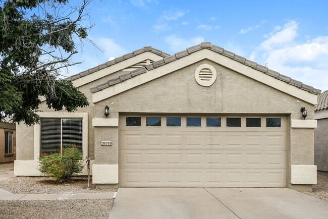 Building Photo - 39378 N Parisi Cir