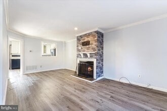 Building Photo - 1006 Asmore Way