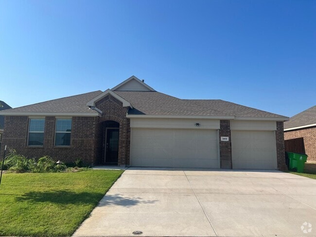 Building Photo - 3413 Marino Dr