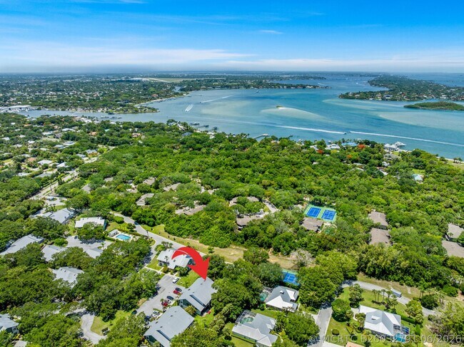 Foto del edificio - 5280 SE Seascape Way