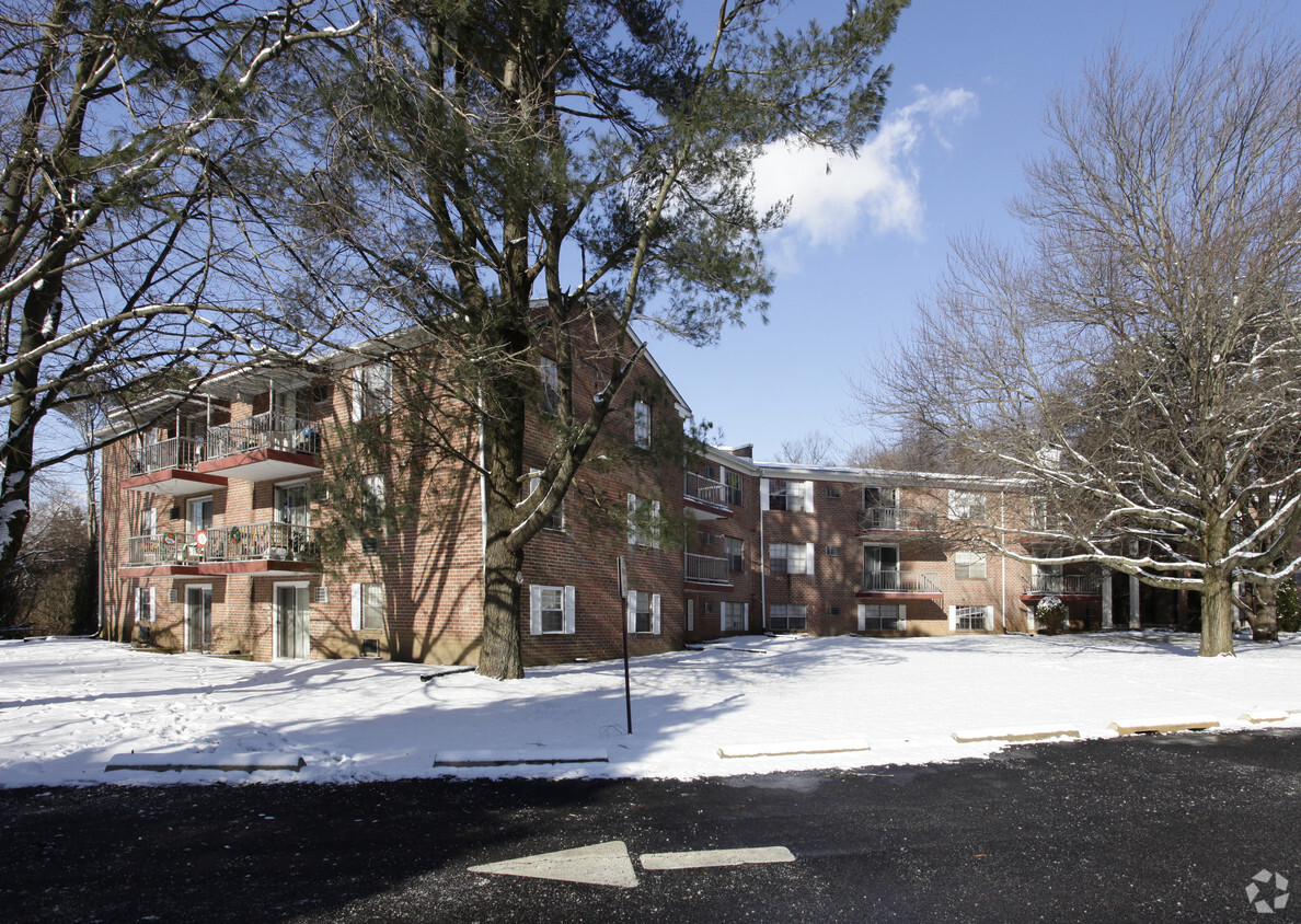 Brandywine House Apartments - Brandywine Apartments