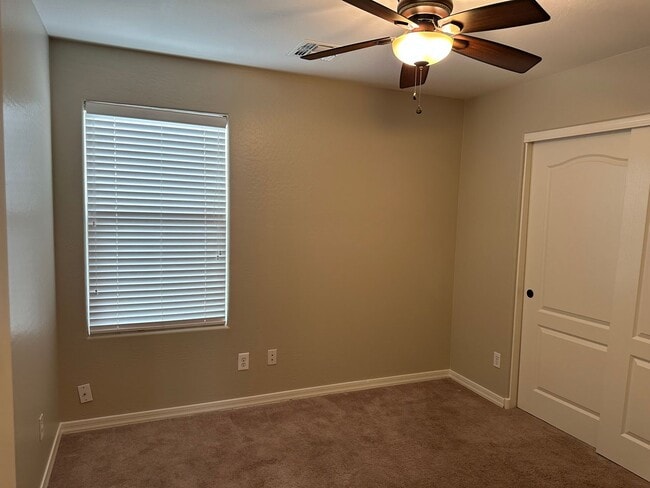 Foto del edificio - Skyline Ranch home