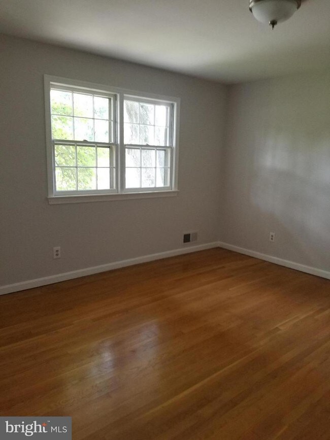 Building Photo - 4039 27th St N