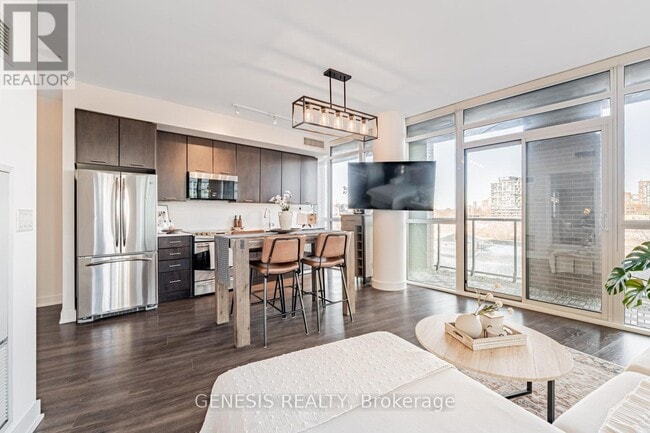 Photo du bâtiment - 169 Fort York Blvd