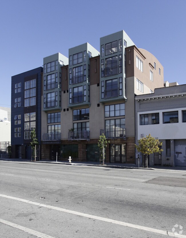 Foto principal - 239 8th St