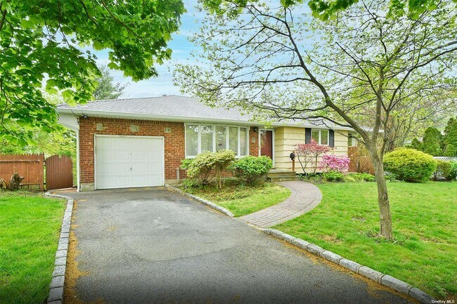 Foto del edificio - 10 Emily Ct