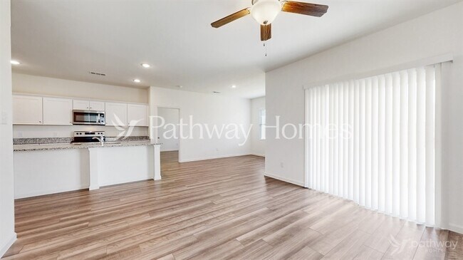 Building Photo - 1408 Ancer Wy