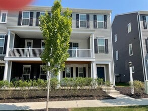 Building Photo - 109 Gress Rd