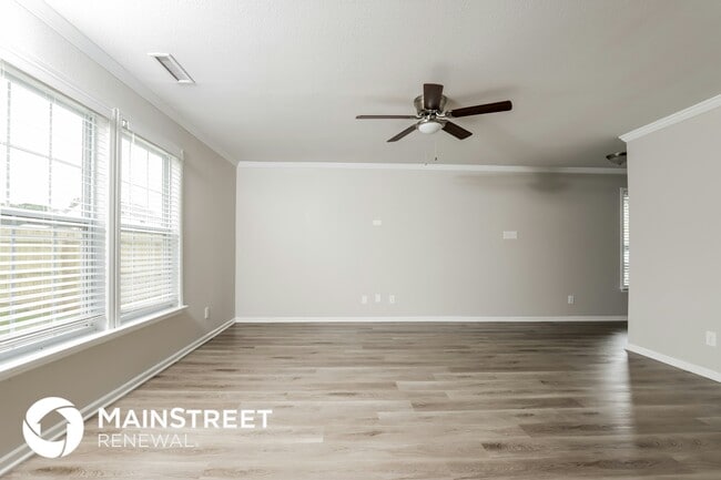Foto del edificio - 753 Runningbrook Ln