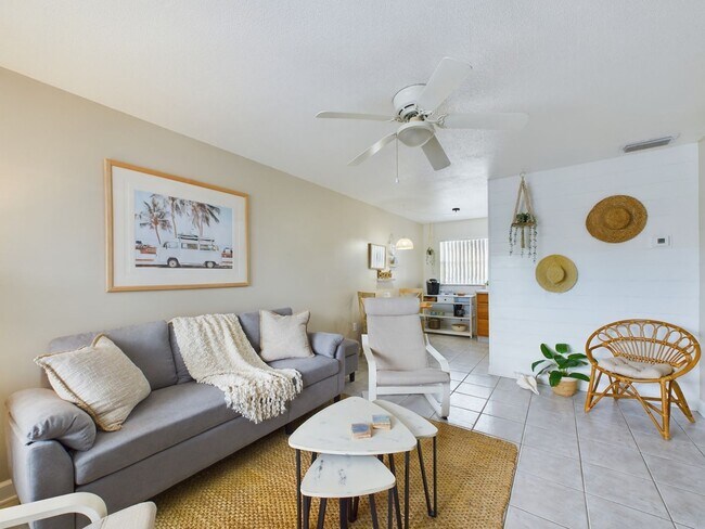 Foto del edificio - 7615 Ridgewood Ave Cape Canaveral FL 32931