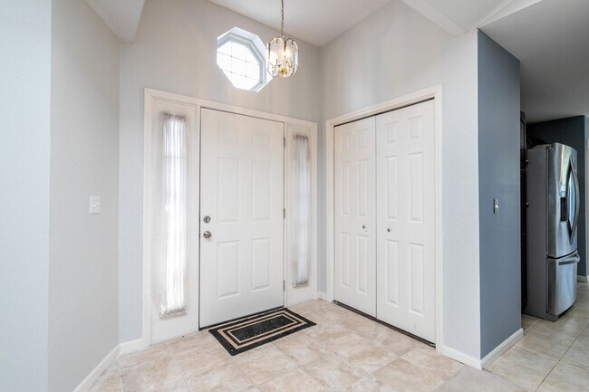 Building Photo - 3815 Blue Cedar Ln