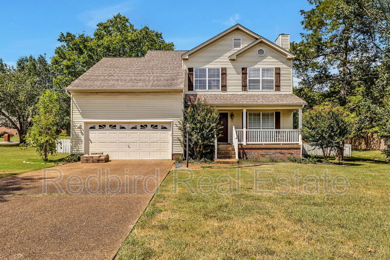 Photo - 399 Clarkston Drive
