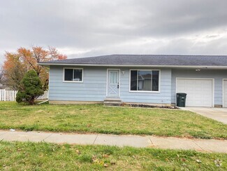 Building Photo - 3741 Joan Dr