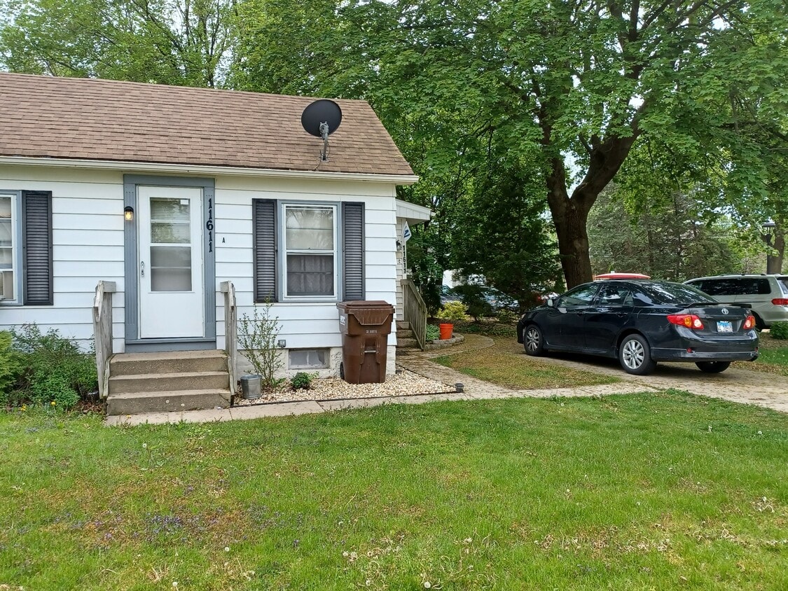 Front of Unit Entrance - 11611 Main St