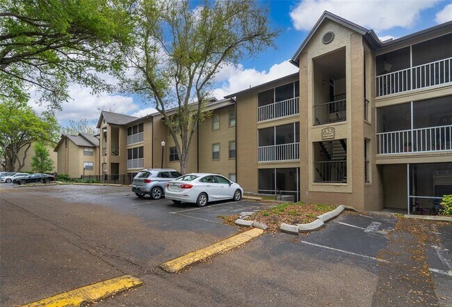 Foto del edificio - 623 Dory Ln