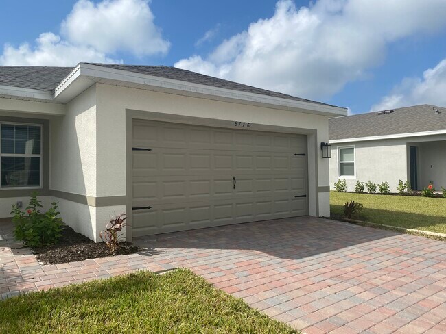 Building Photo - 8776 Swell Brooks Ct