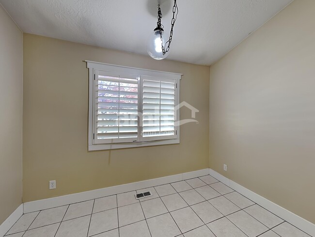 Building Photo - 1659 W 1065 S