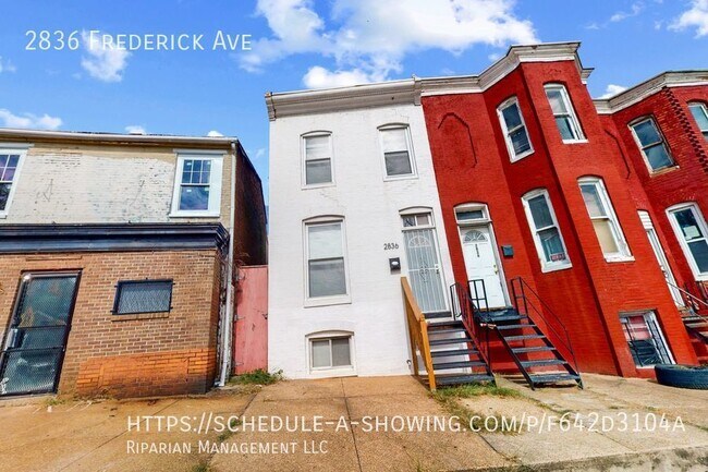 Building Photo - Fully Renovated West Side Gem