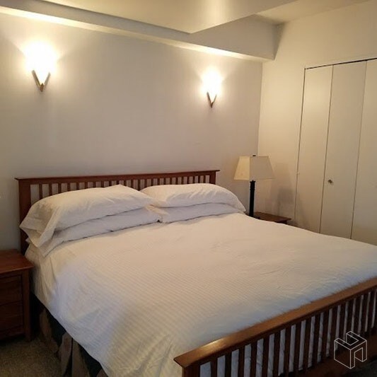 Primary Photo - 150 W 51st St