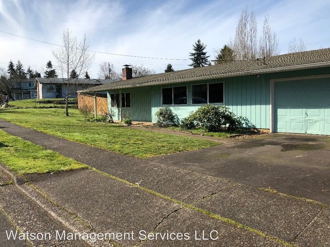 Building Photo - 206 Cedar Ln