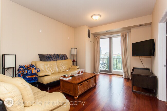 Foto del edificio - 828 W Grace St