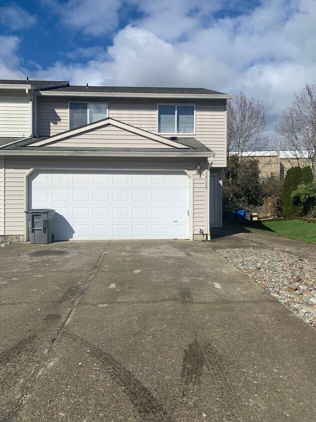 14216 SE 7th Way, Vancouver, WA 98683 House Rental in Vancouver, WA